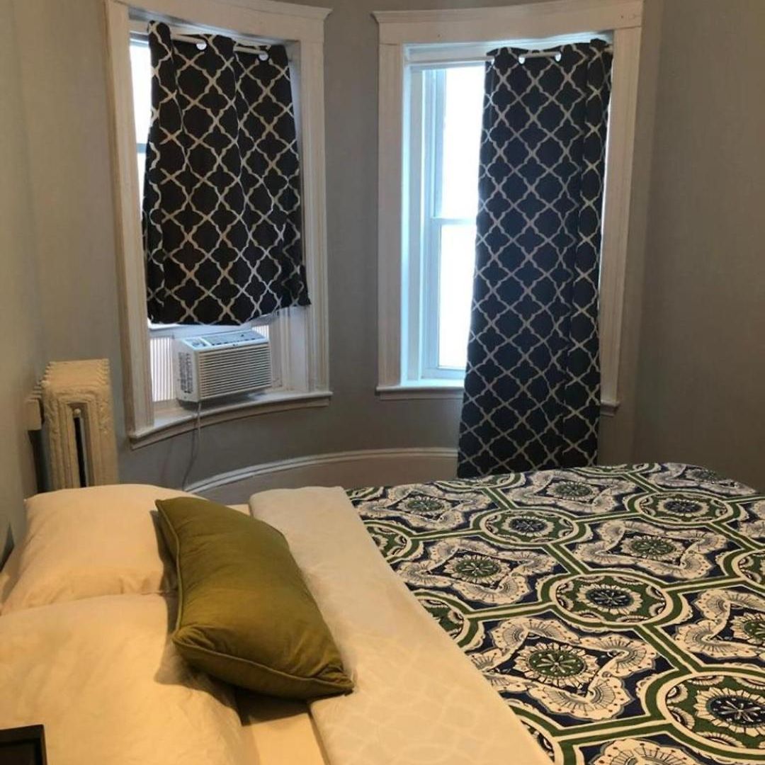 5br Near Line & Bc *