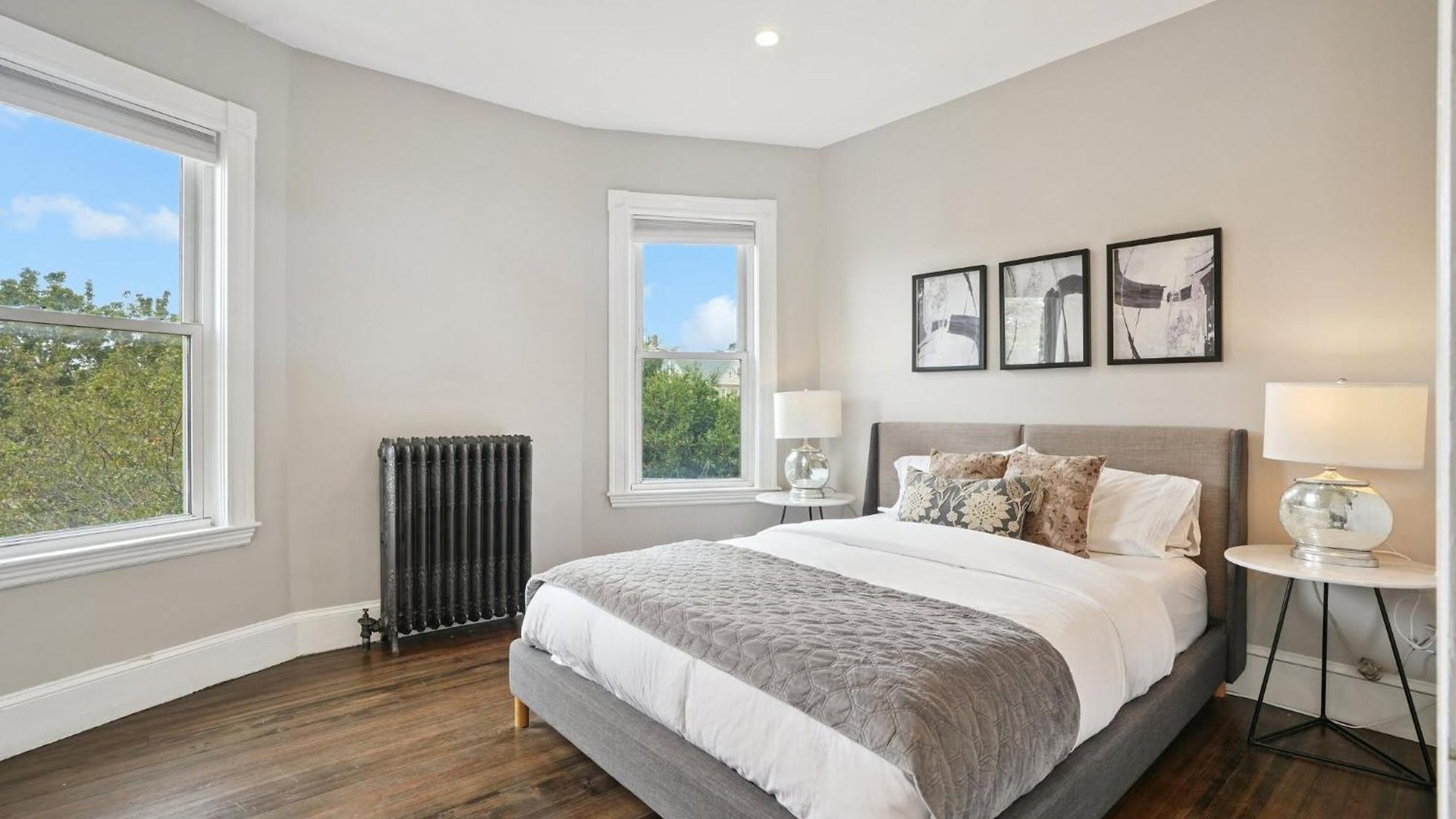 Contemporary Duplex Near The T