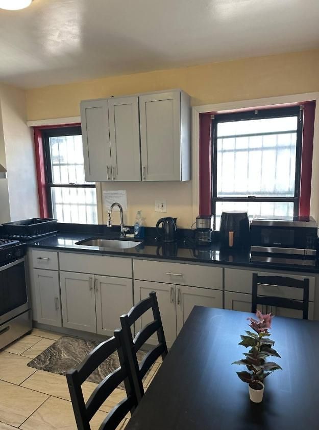 -no3a- Private In A Cozy - Steps To T Orange Line & Medical Center - South End Near Downtown *