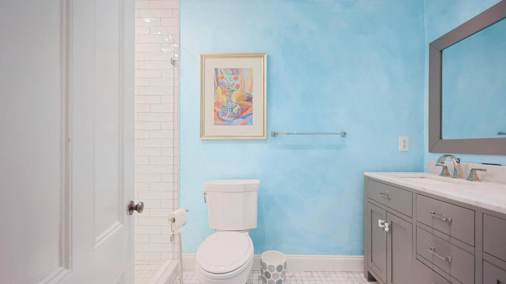 Brownstone Stay, Includes Parking Holiday home Boston