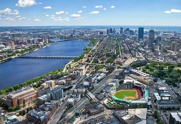 Fenway Near Redsox Line W Gym Boston