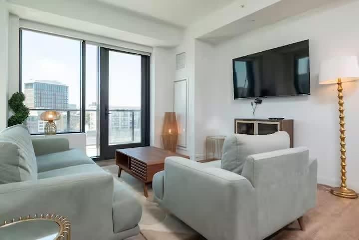 2br Pool Views Near Public Garden * Boston