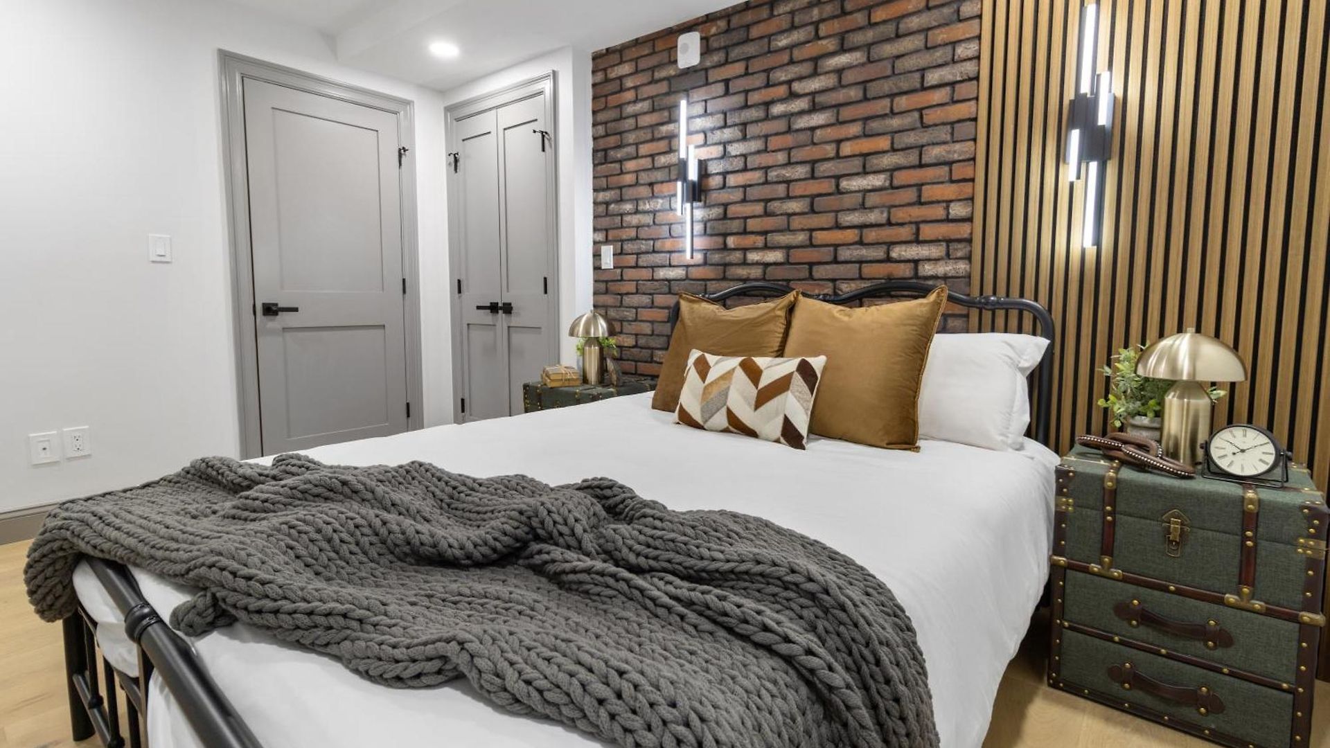 North End 2br Prime Location * Boston