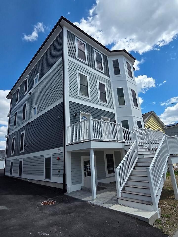 A New 3 Bedroom 4 Beds 2 Bath, 1 * Boston