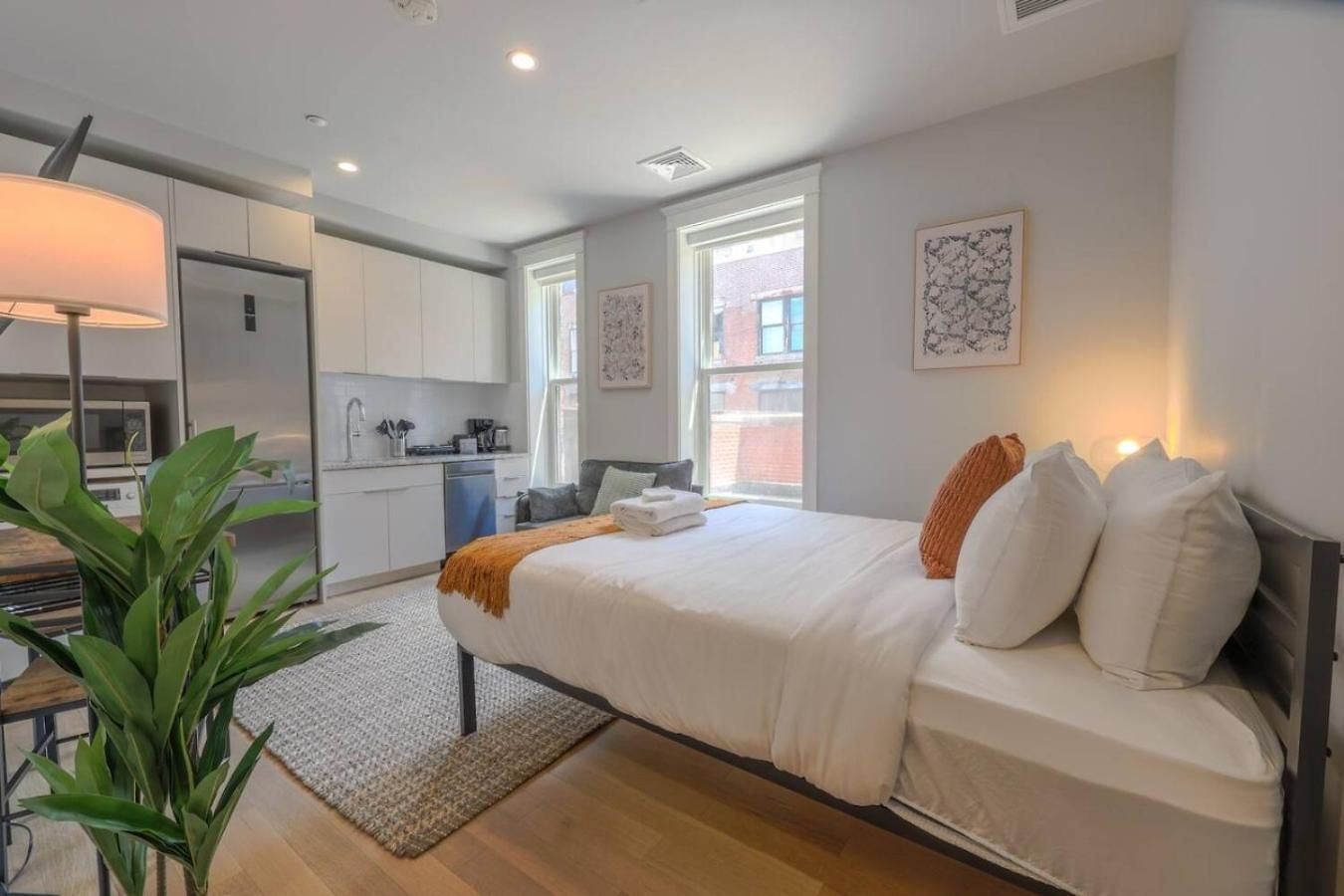 Apartment Stunning On Newbury St Boston