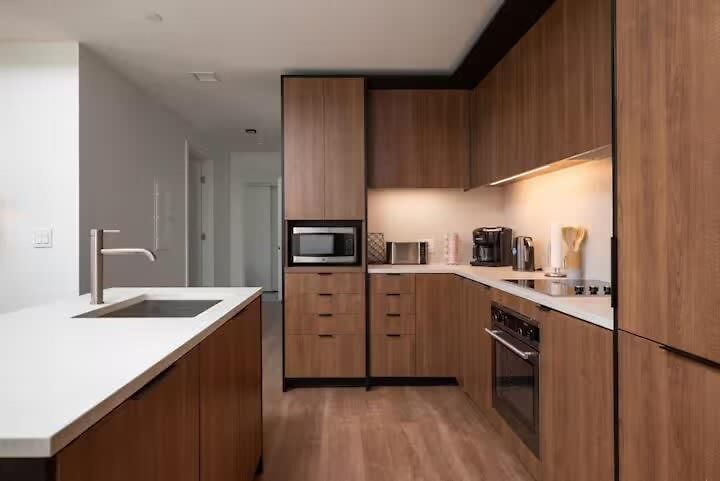 Apartment 2br Pool Views Near Public Garden *