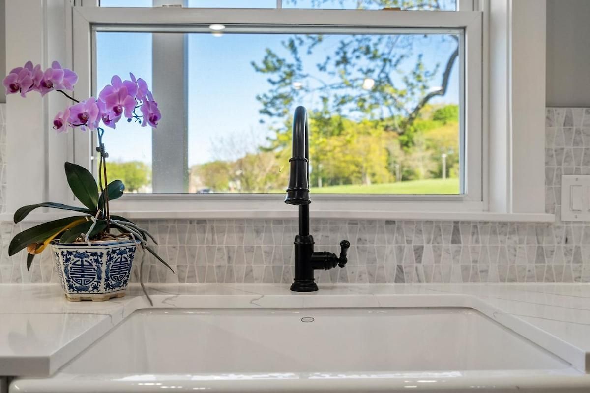 New 3 Bedroom, 2 Bath Unit, Meadow View! Boston
