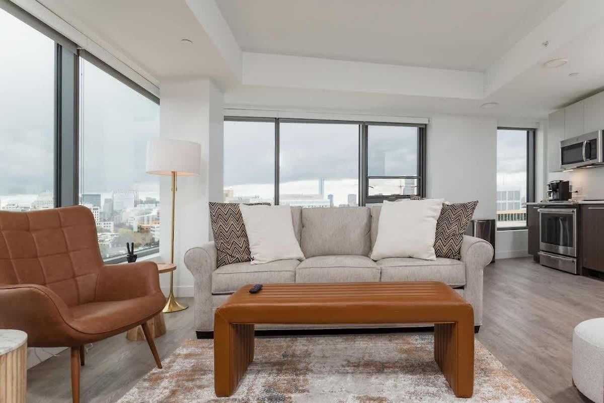 Apartment Cozy 2br Near Harvard With Gym Golf & Work Space *