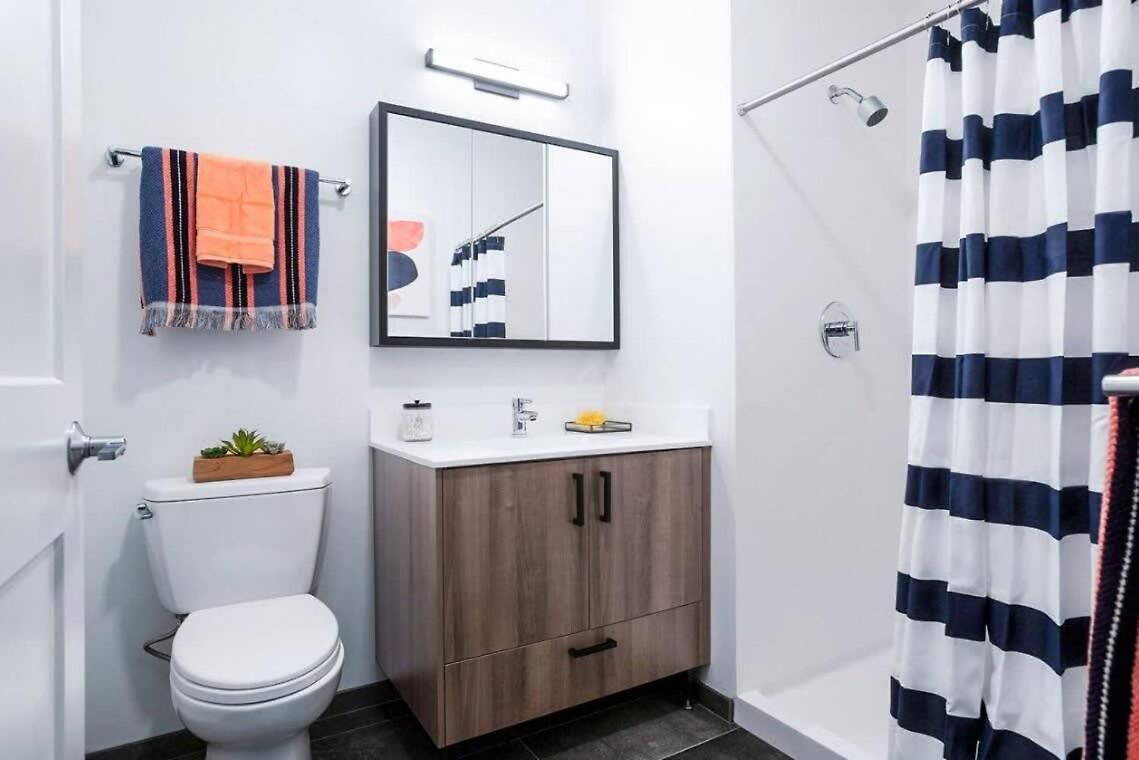 King 1br Near Harvard Gym Washer Dryer Parking Boston