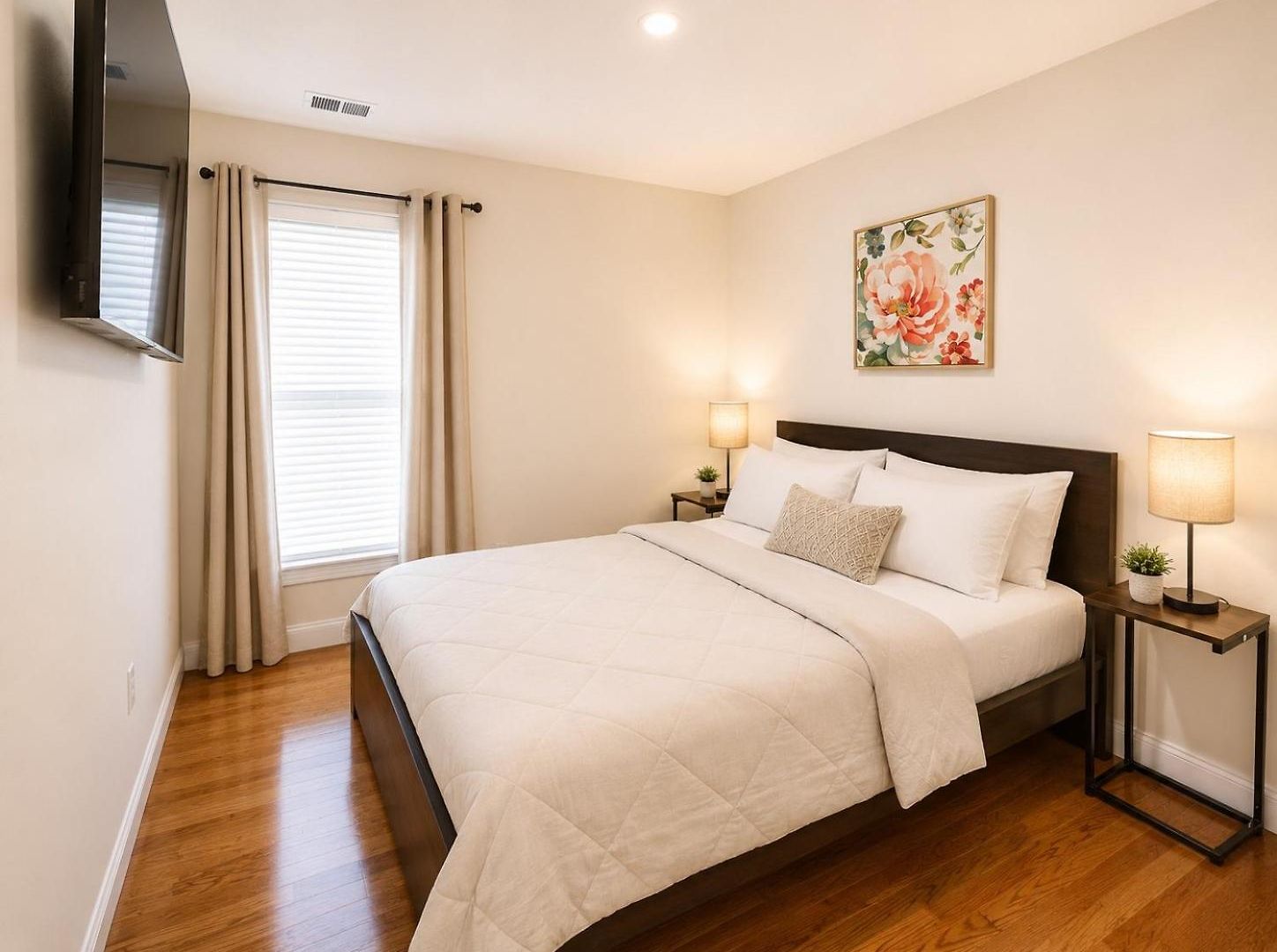 Apartment A New 3 Bedroom 4 Beds 2 Bath, 3