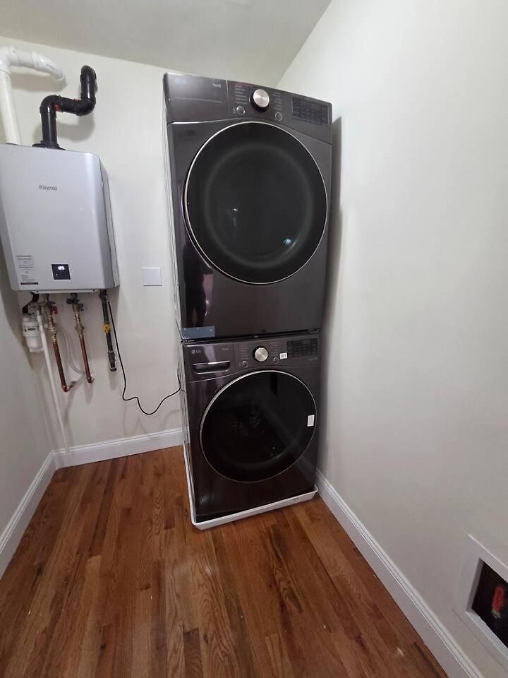 Apartment A New 3 Bedroom 4 Beds 2 Bath, 3 Boston