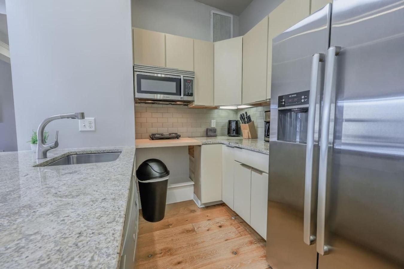 Apartment Unbeatable Location Newbury Street 1br