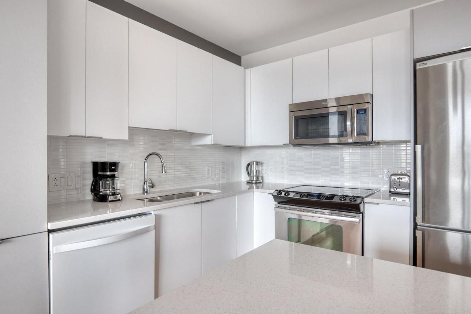 Downtown 1br W Wd Gym Nr Greenway Bos-834 Apartment Boston