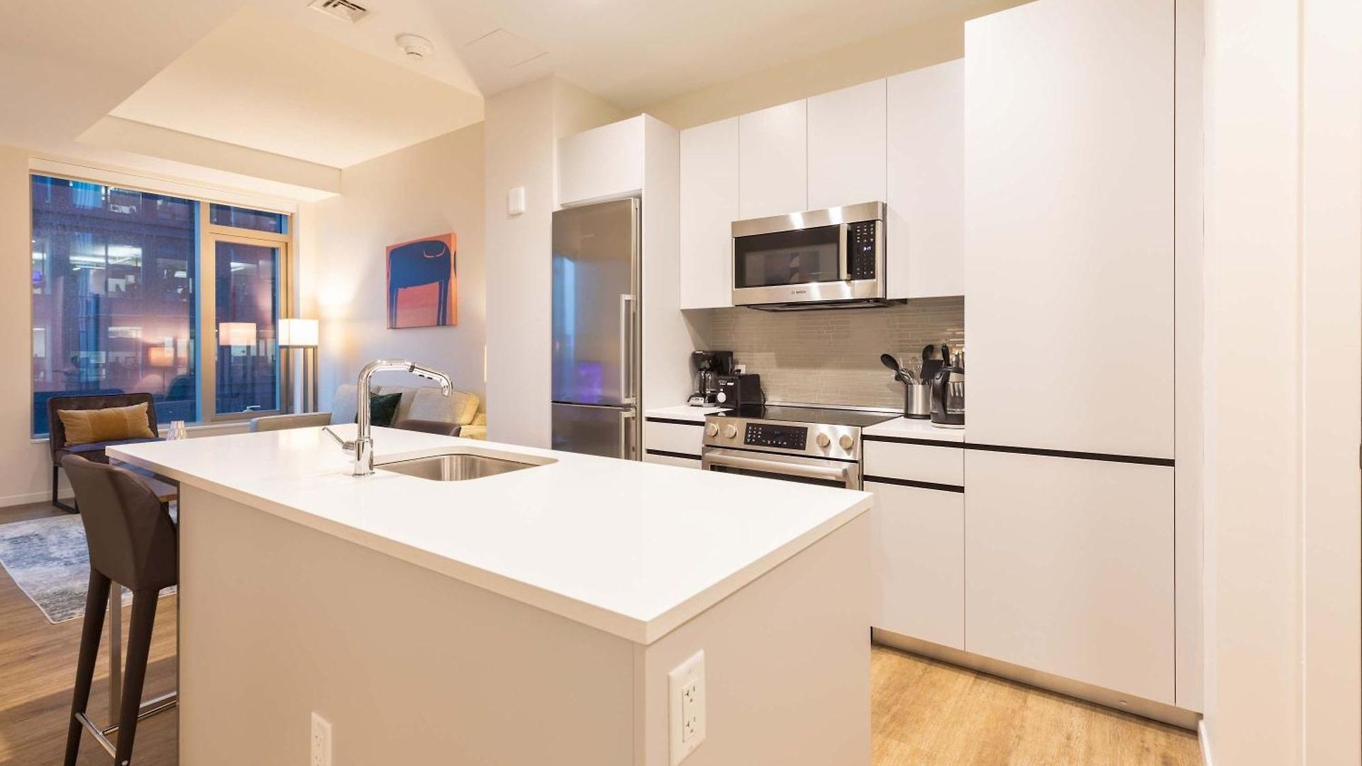 Modern In Seaport With Gym *