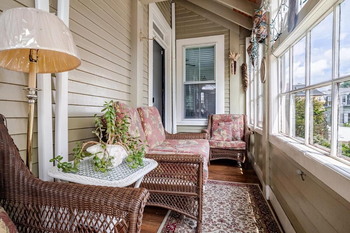 Beautiful Victorian House Apartment Boston