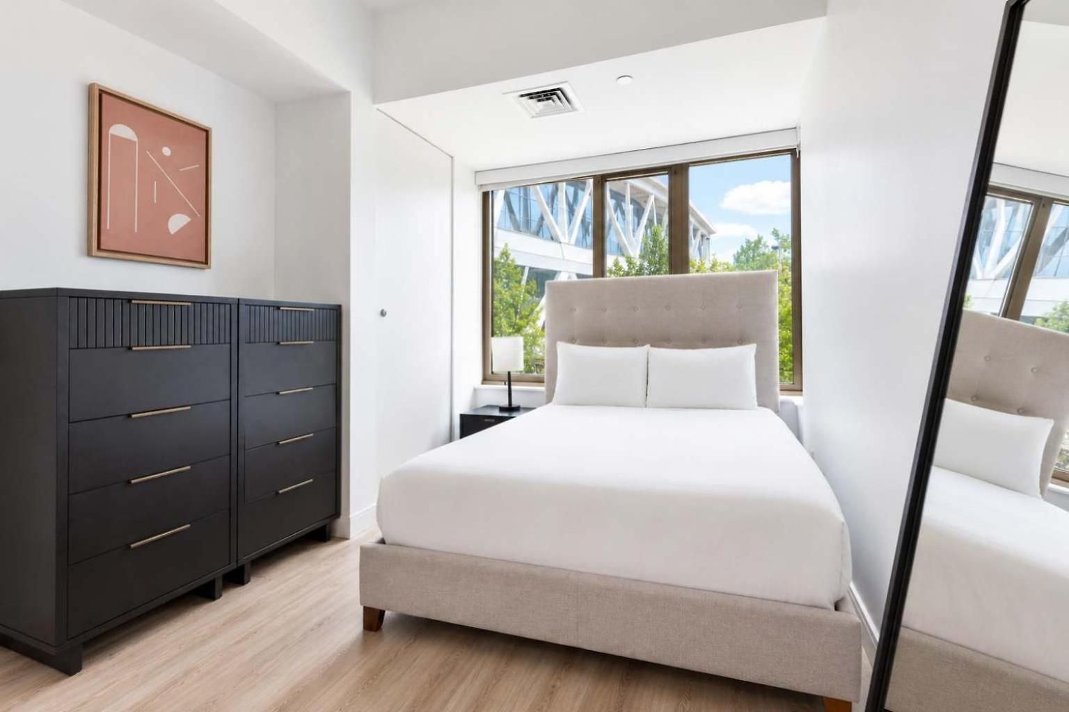 Apartment Luxury Near Harvard Business & Gym