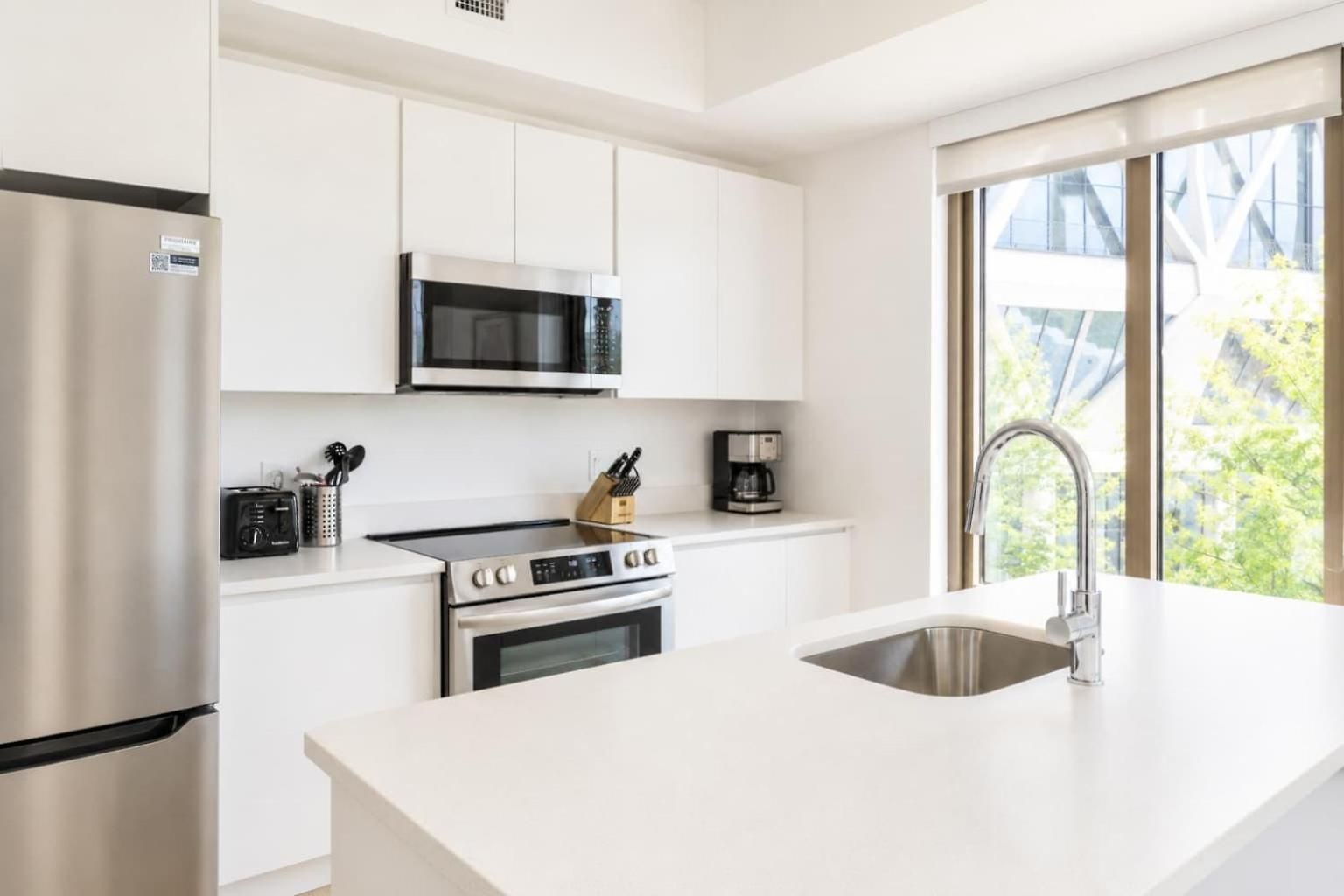 Luxury Near Harvard Business & Gym Boston