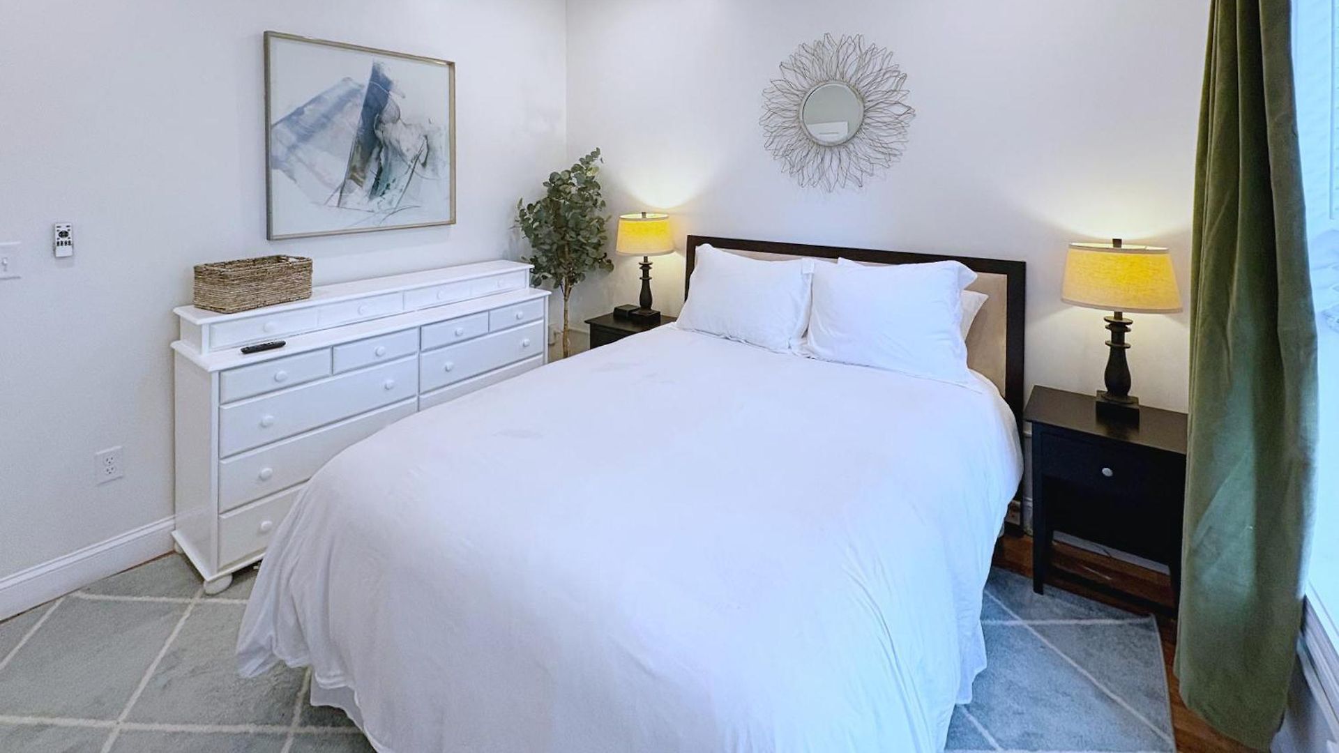 New 2br W Deck Line B Brighton * Boston