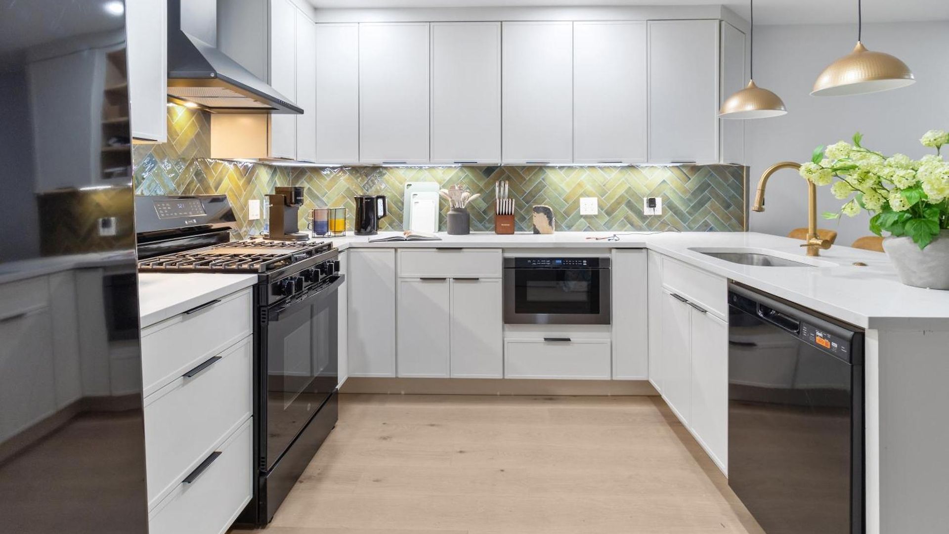 North End 2br Prime Location Boston