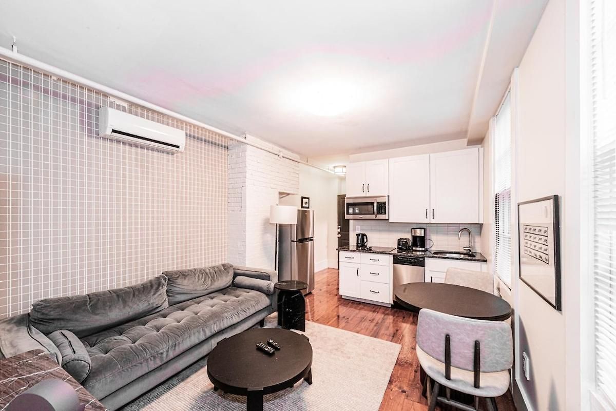 Beacon Hill Boutique Apartment Boston