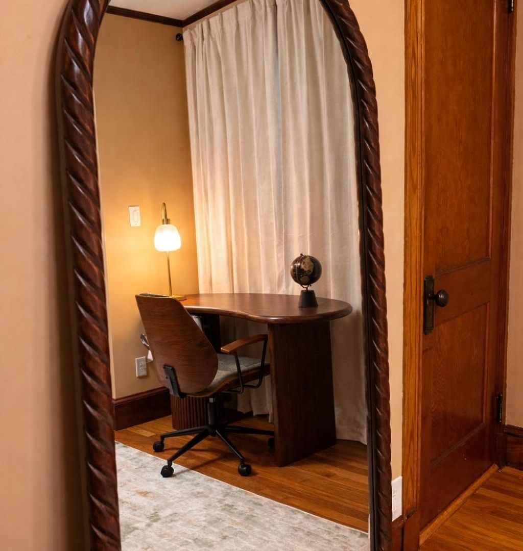 Elegant 4br Free Garage, Ev Charger Boston