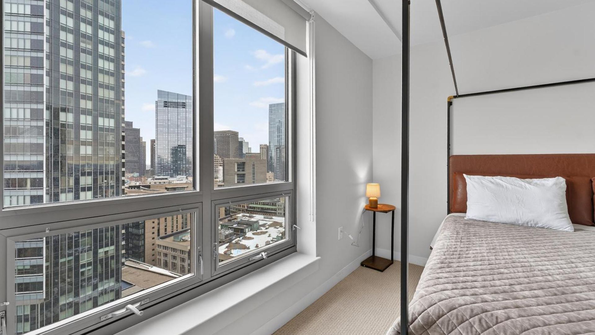 2 Bedroom Lux In Downtown Tower Apartment Boston