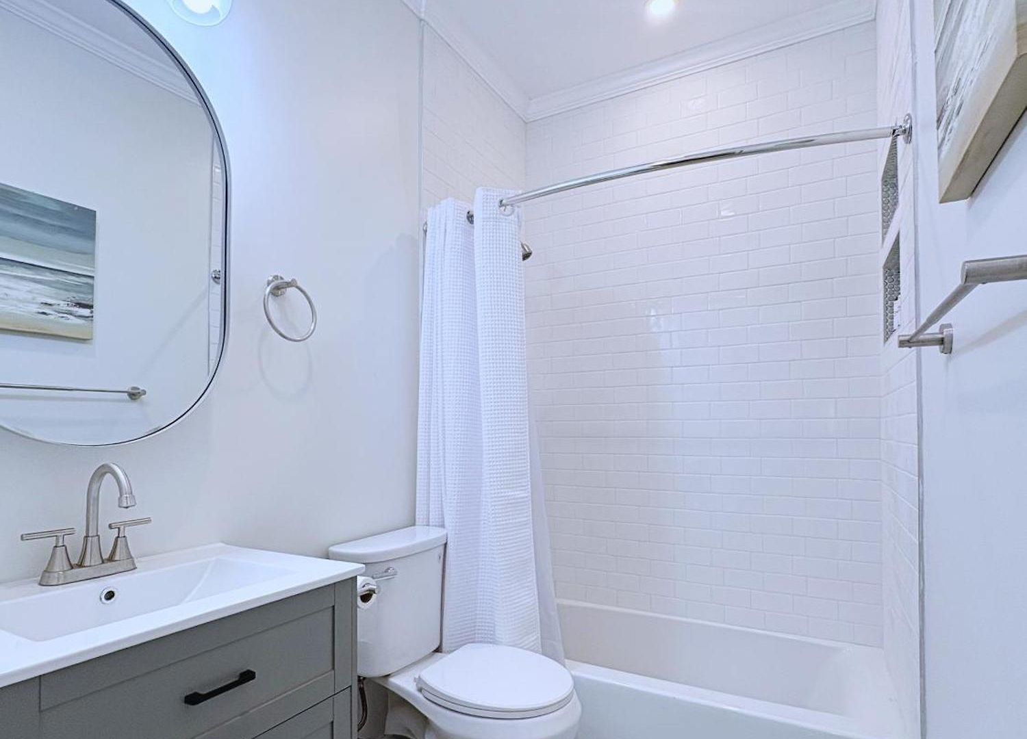 New 2br W Deck Line B Brighton Apartment