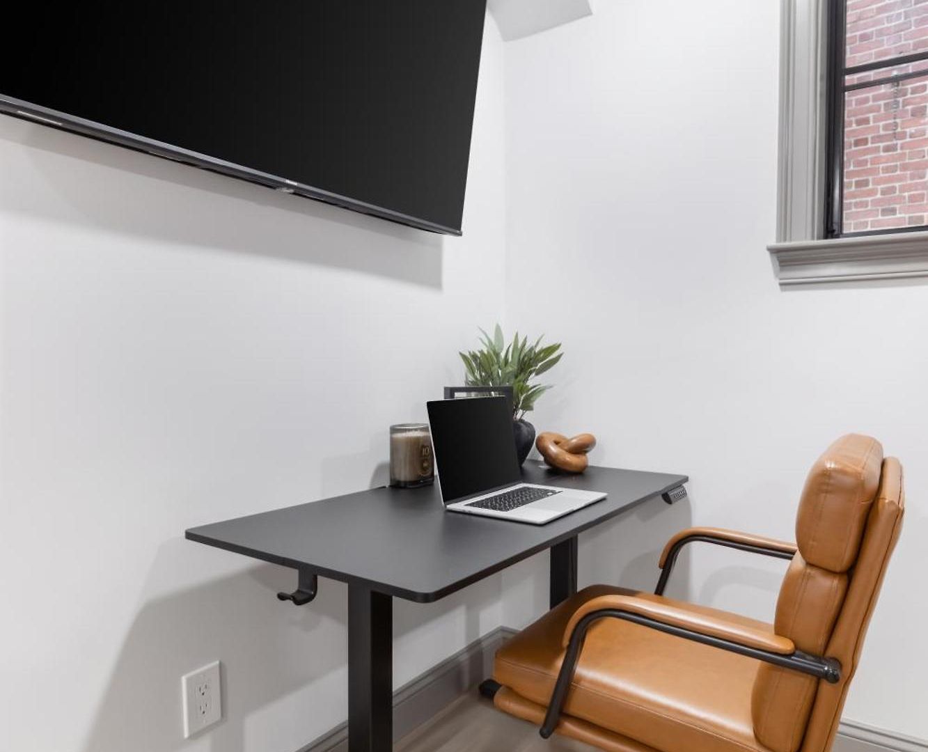 North End 2br Prime Location