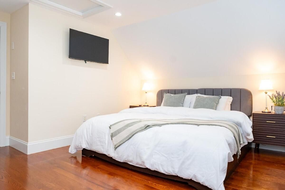 Spacious 5br Single House Near Bostonfree Parking 47 Apartment Boston
