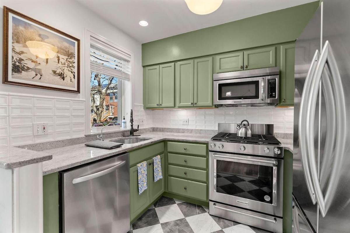 Apartment South End Historic Rowhouse - World Cup *