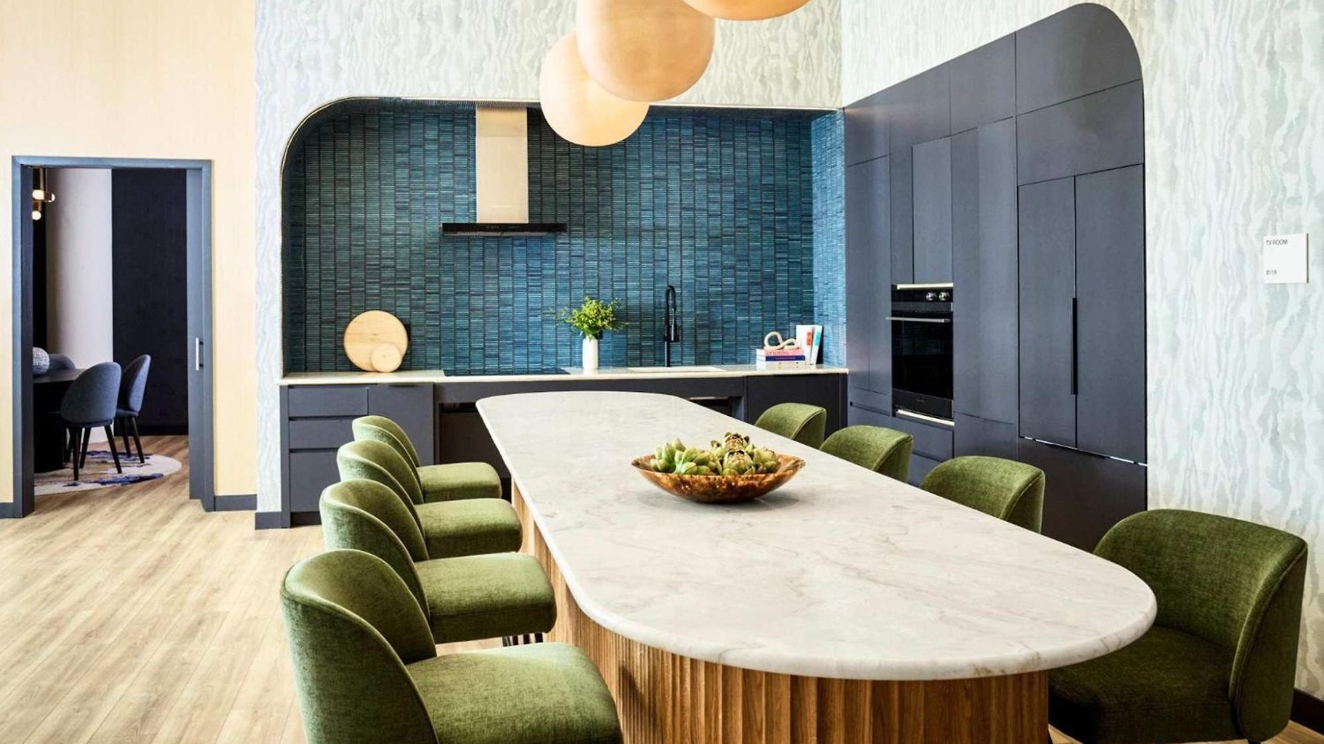 Apartment Luxury Near Harvard Business & Gym
