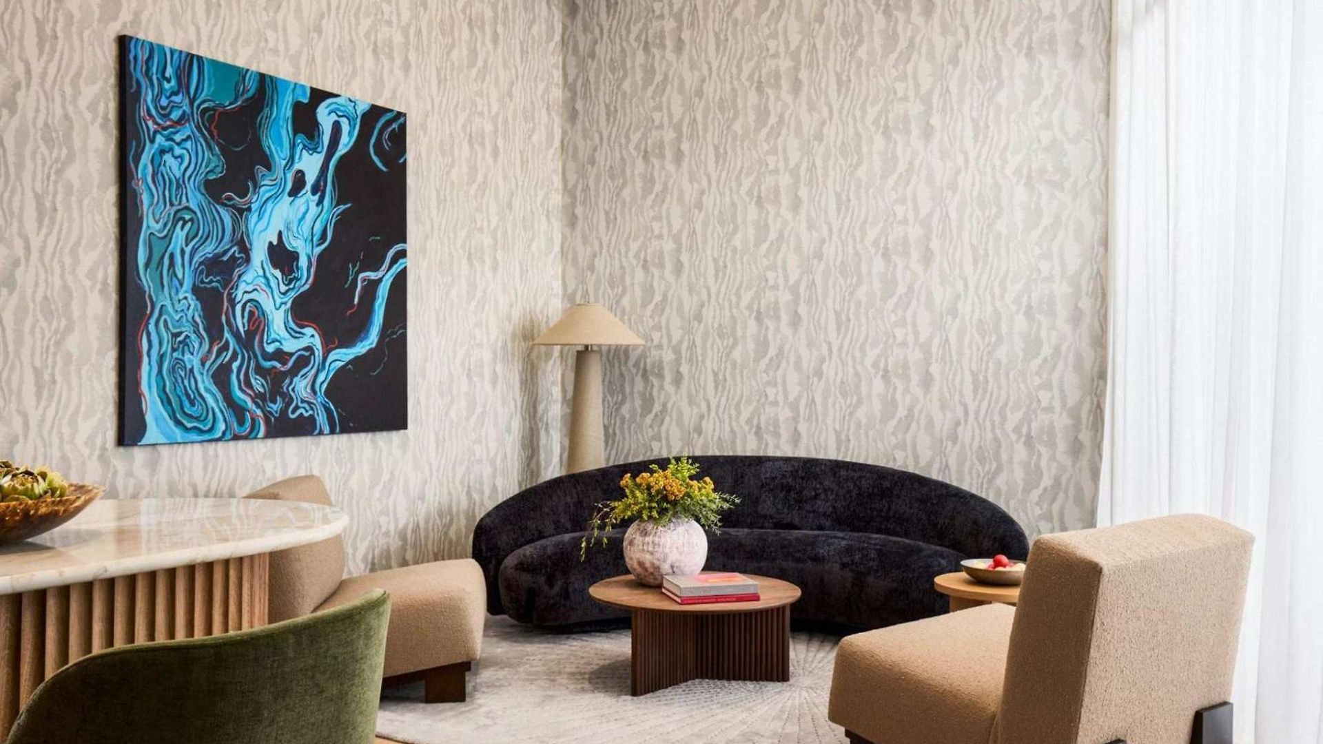 Luxury Near Harvard Apartment