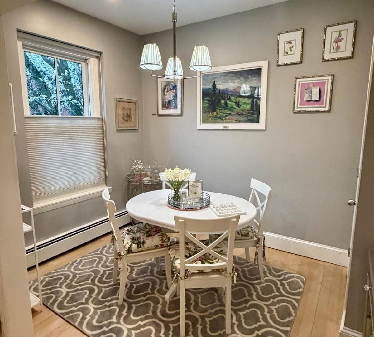 The Gallery - South End Designer Apartment Boston
