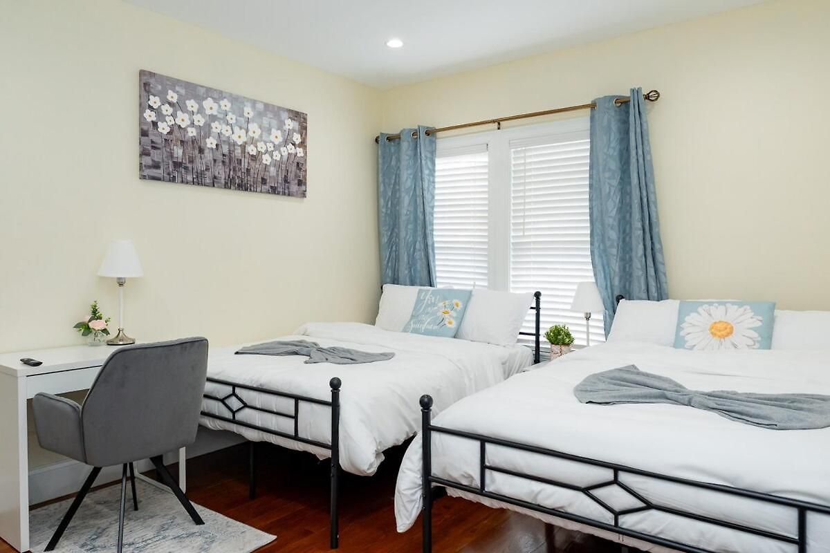 Spacious 5br Single House Near Bostonfree Parking 47 Apartment