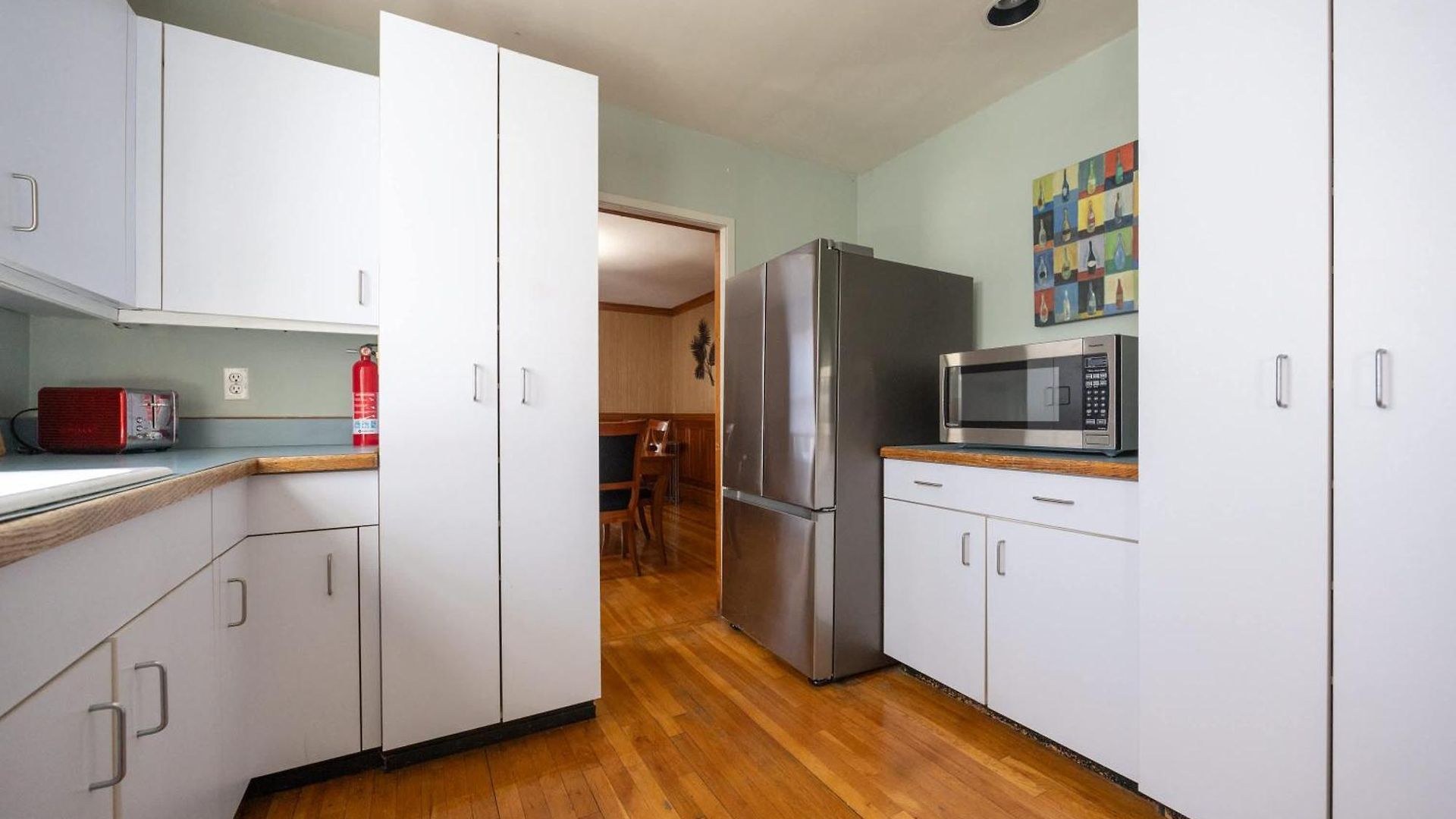Walk To T, Jamaica Pond, Dining & Whole Foods Apartment Boston