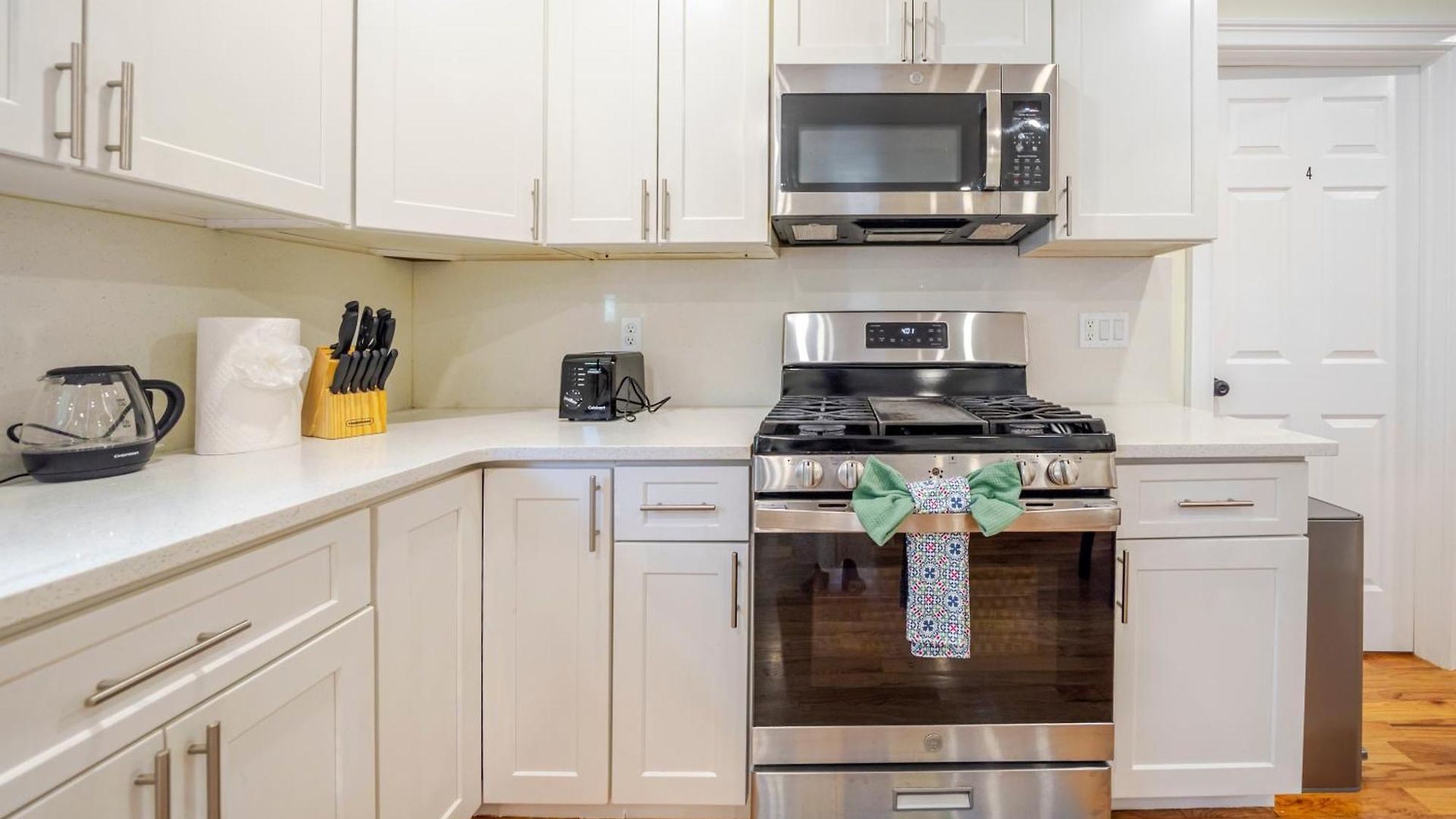 Family Retreat 4br - Near Redline & 5mins To Franklin Park Zoo - Free Parking 27 Apartment