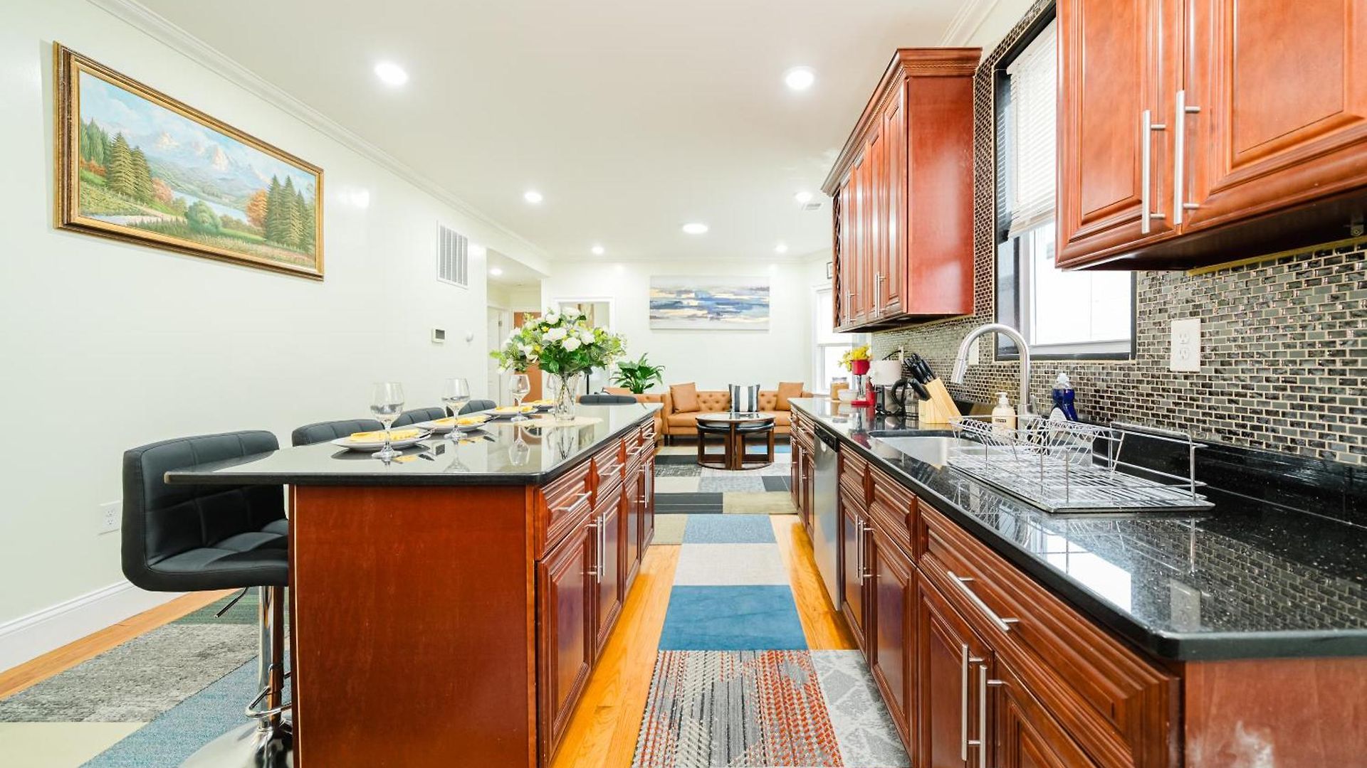 Inviting 4br - Kid Friendly - Near I-95 & Free Parking 90-2 *