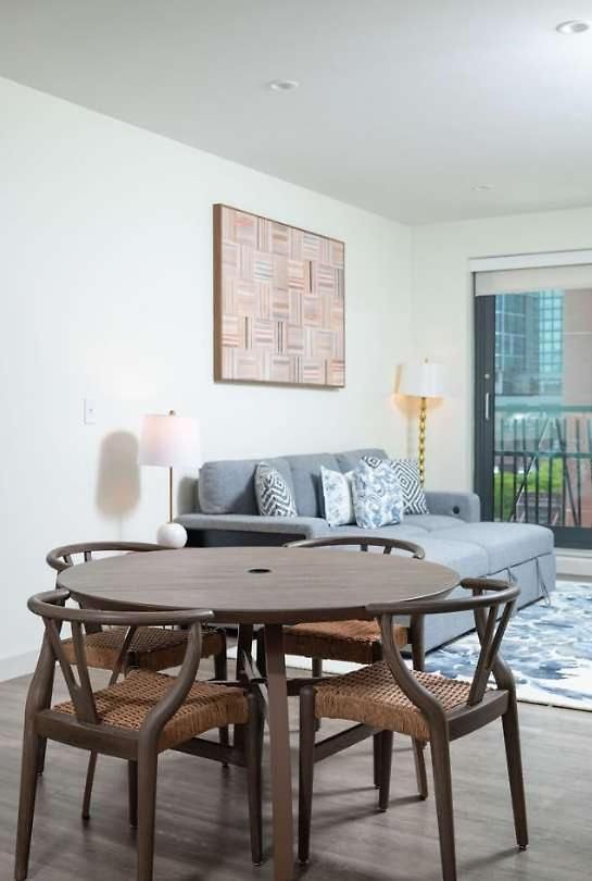 2br Den Fenway Walk To Bu Longwood Red Sox Apartment Boston