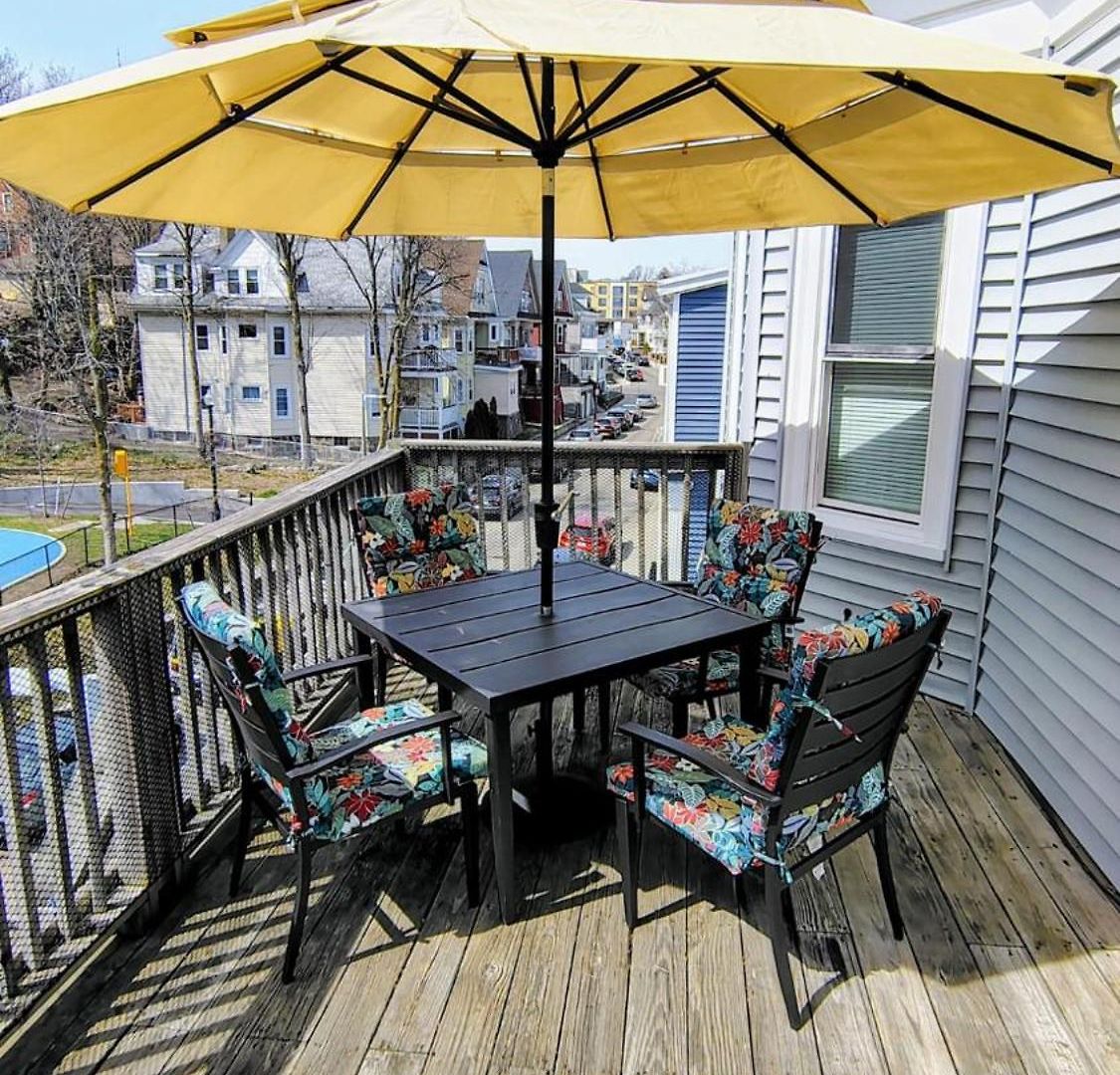 Apartment 4bed - Location - Pets Ok Boston