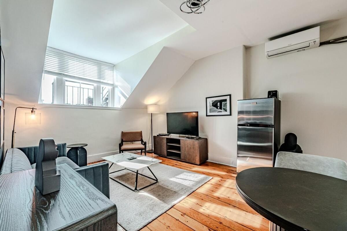 Beacon Hill Nights Apartment *