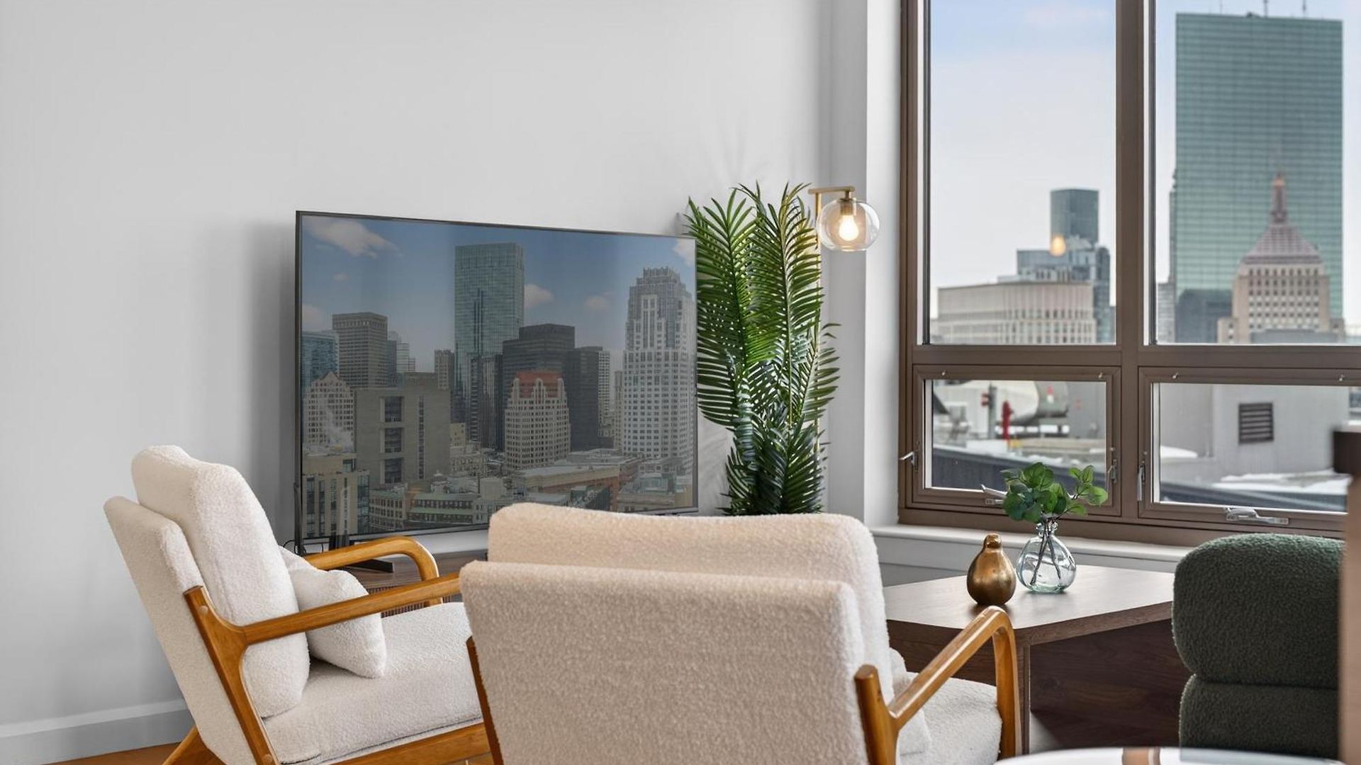 Apartment 2 Bedroom Lux In Downtown Tower *