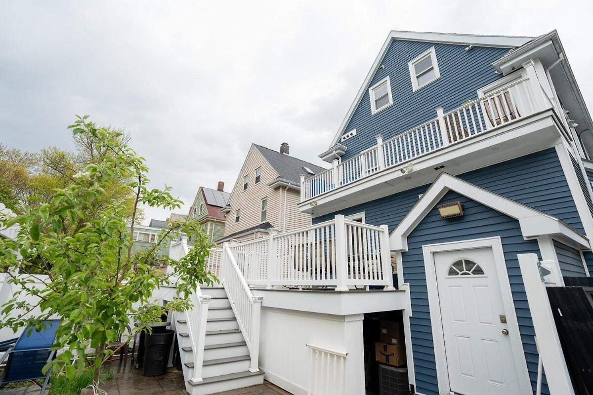 Spacious 5br Single House Near Bostonfree Parking 47 *