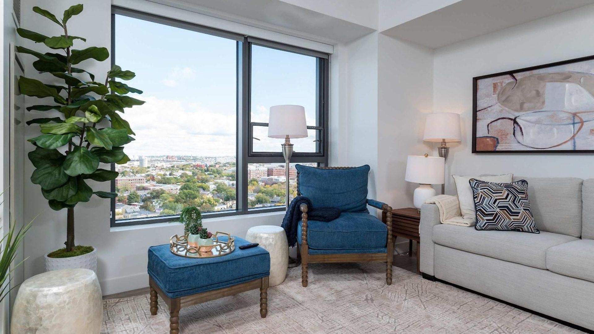 King 1br Near Harvard Gym Washer Dryer Parking