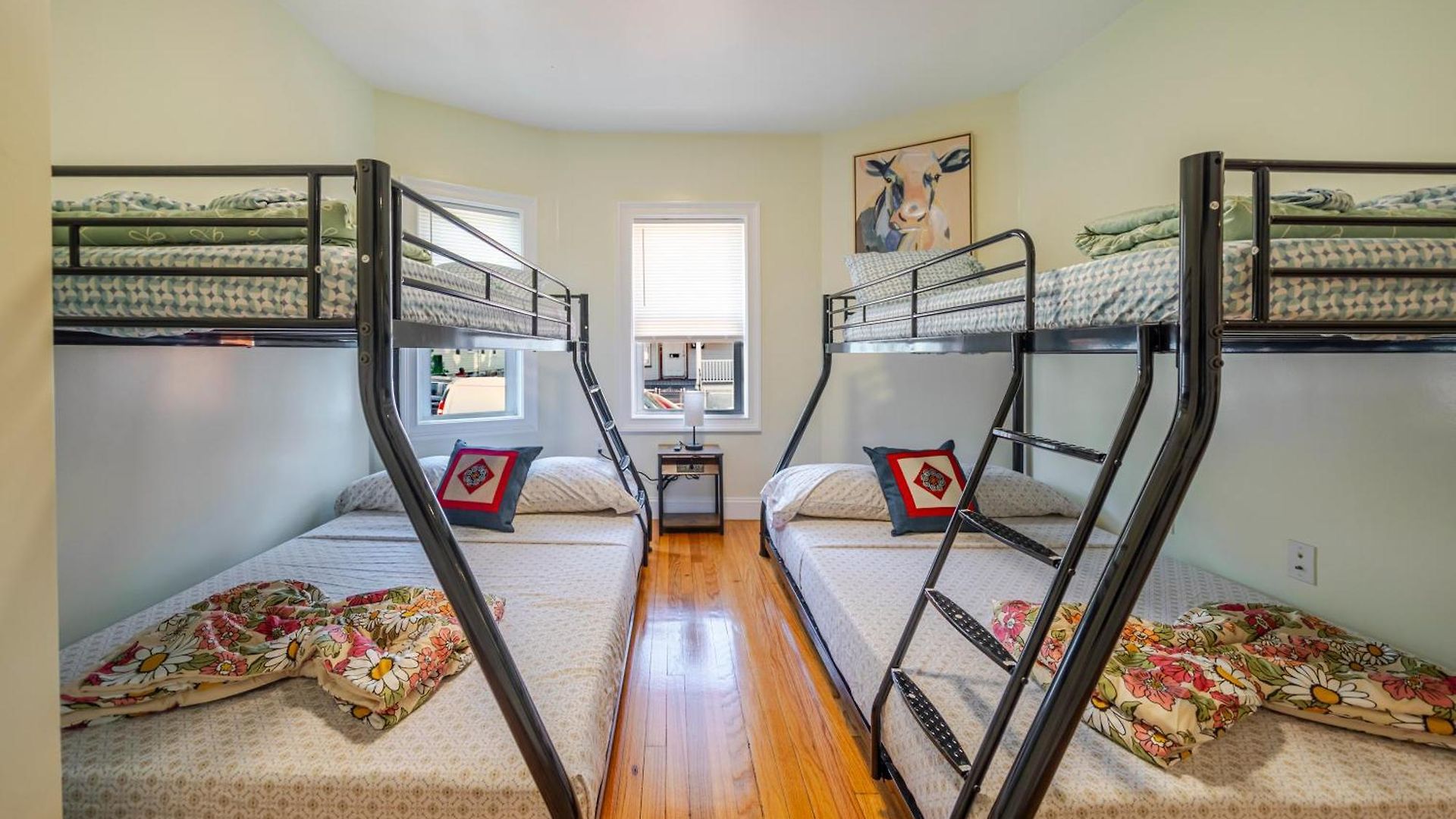 Apartment Family Retreat 4br - Near Redline & 5mins To Franklin Park Zoo - Free Parking 27 Boston