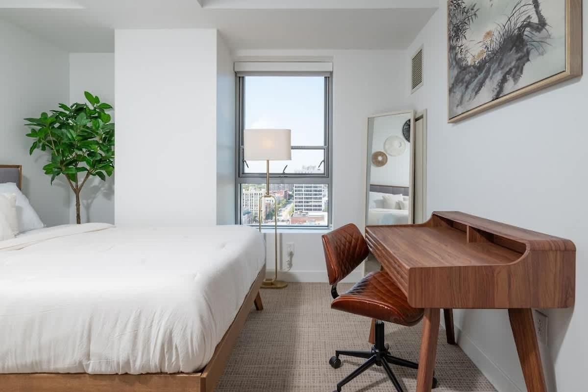 Cozy 2br Near Harvard With Gym Golf & Work Space * Boston