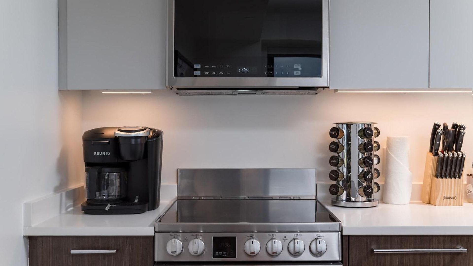 King 1br Near Harvard Gym Washer Dryer Parking Apartment *