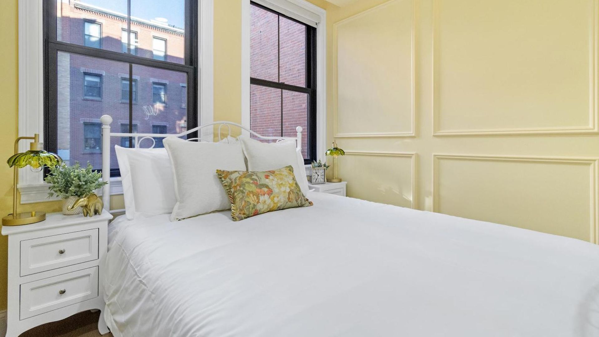 North End Prime Location Boston