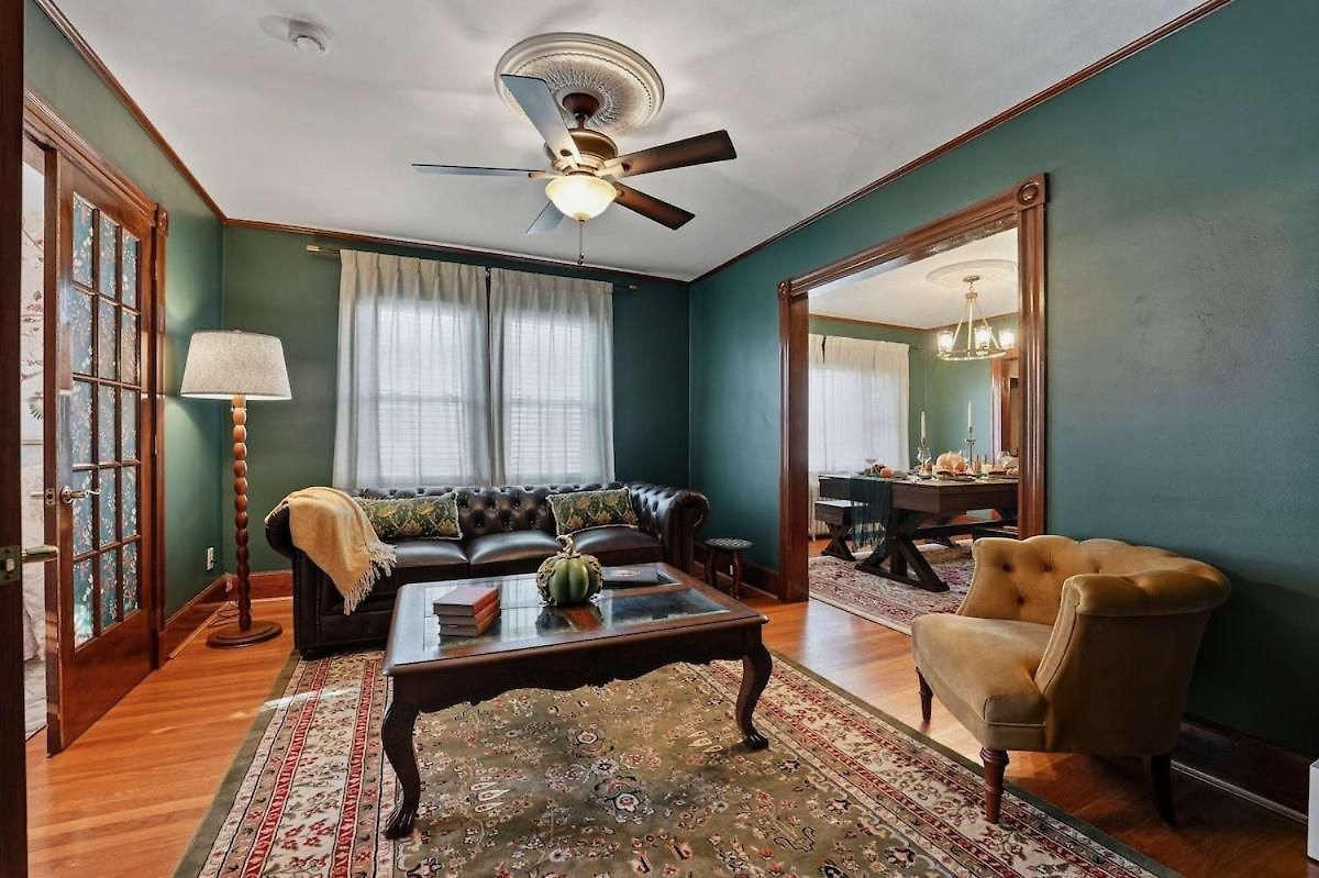 Charming 3br Garage Ev, Pool Table * Boston
