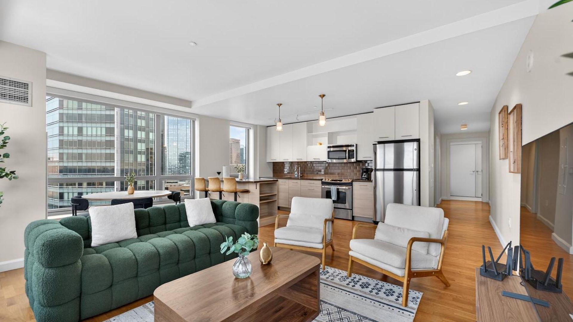 2 Bedroom Lux In Downtown Tower Boston