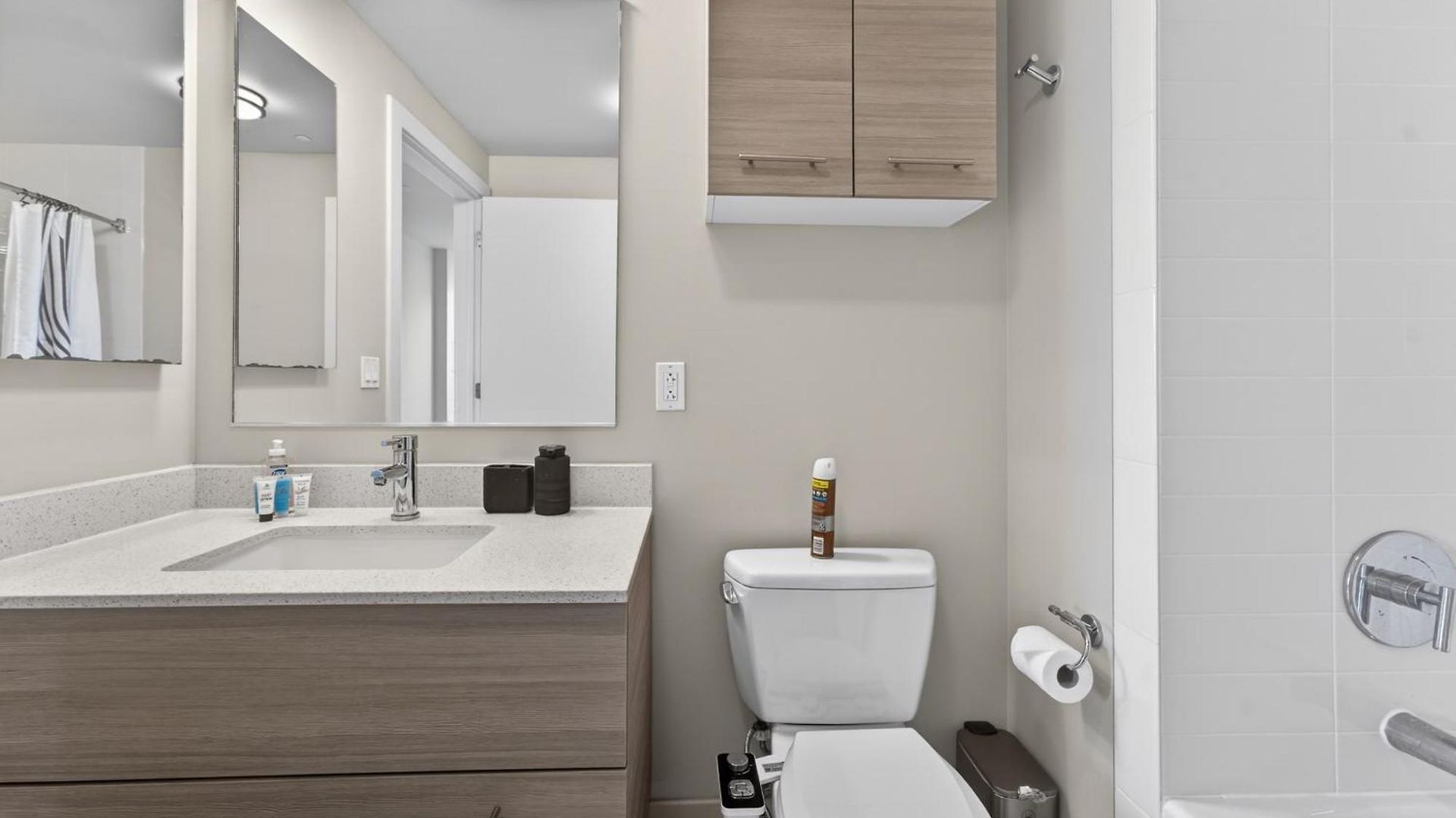 2 Bedroom Lux In Downtown Tower Boston